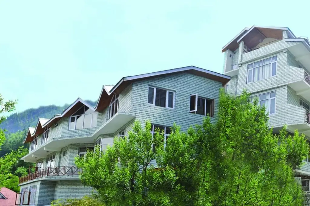 Manali Continental — фото 1
