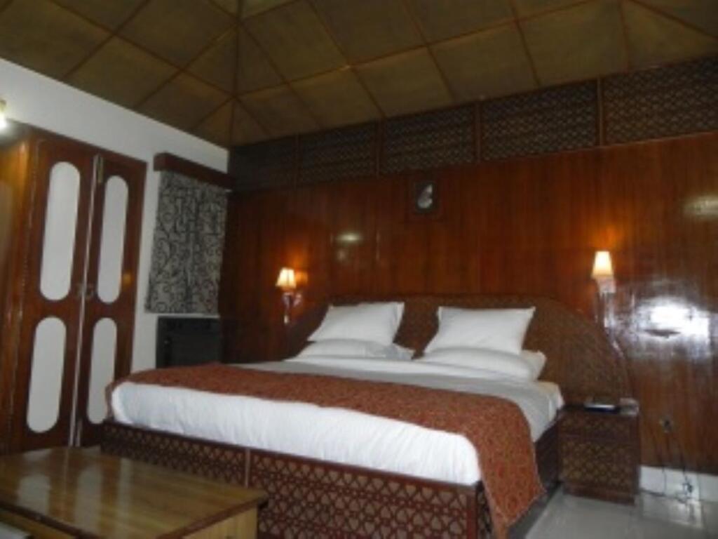 Hotel Mayur Tourist Complex — фото 1