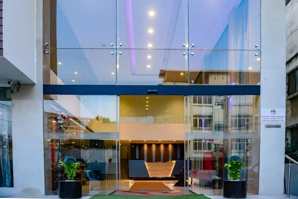 Вадодара: Hotel Veronica