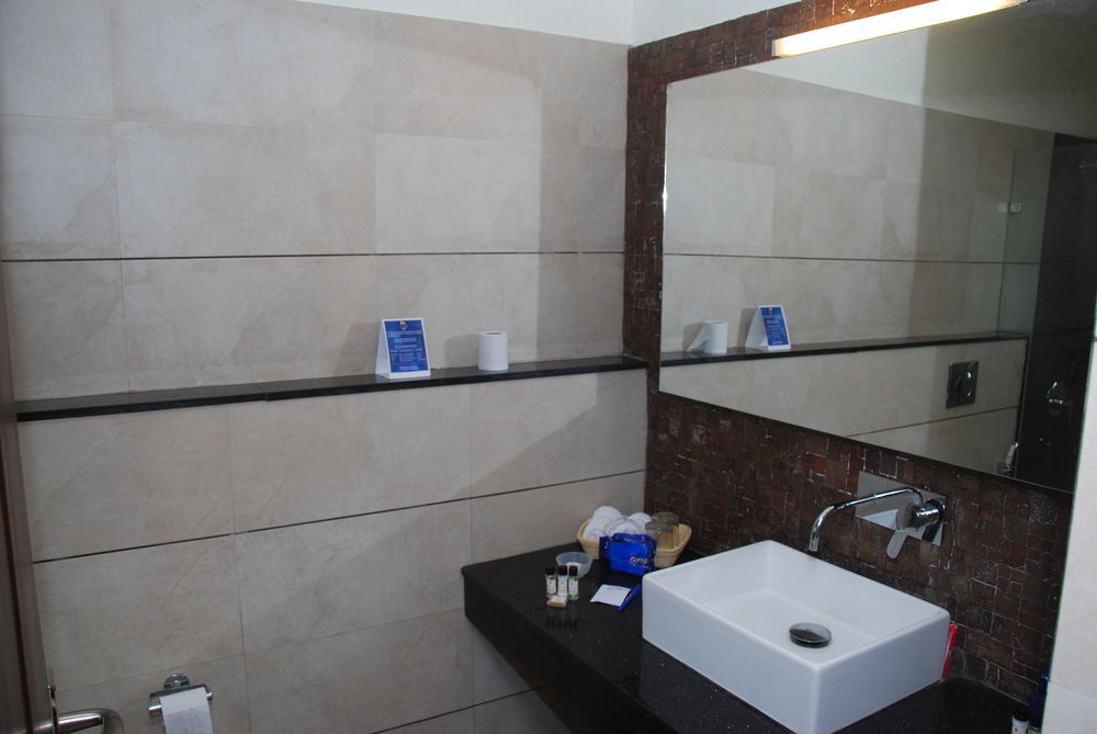 Мадикери: OYO Premium Madikeri Coorg