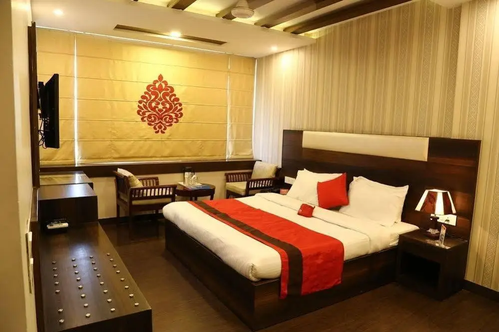 OYO 2107 Hotel Akash Continental — фото 1