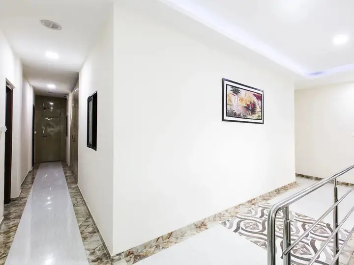 Нави-Мумбай: OYO Flagship 756 Hotel Sarang Heritage