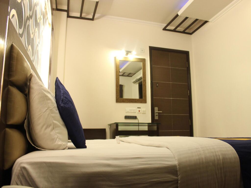 Нью-Дели: OYO 527 Hotel Le Cadre