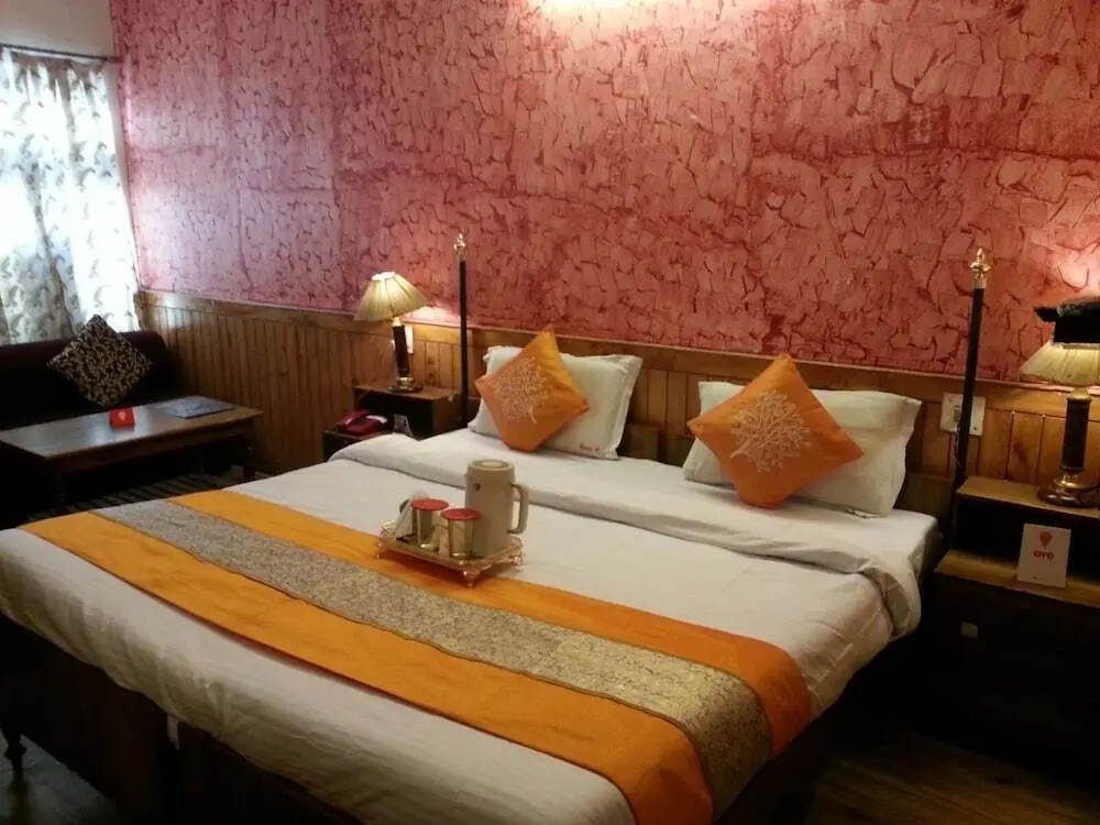 Наинитал: Goroomgo Deluxe Ankur Lake View Nainital