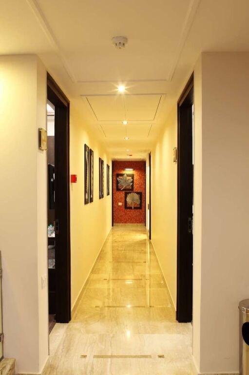 Нью-Дели: Stallen Suites Nehru Place by FabHotels
