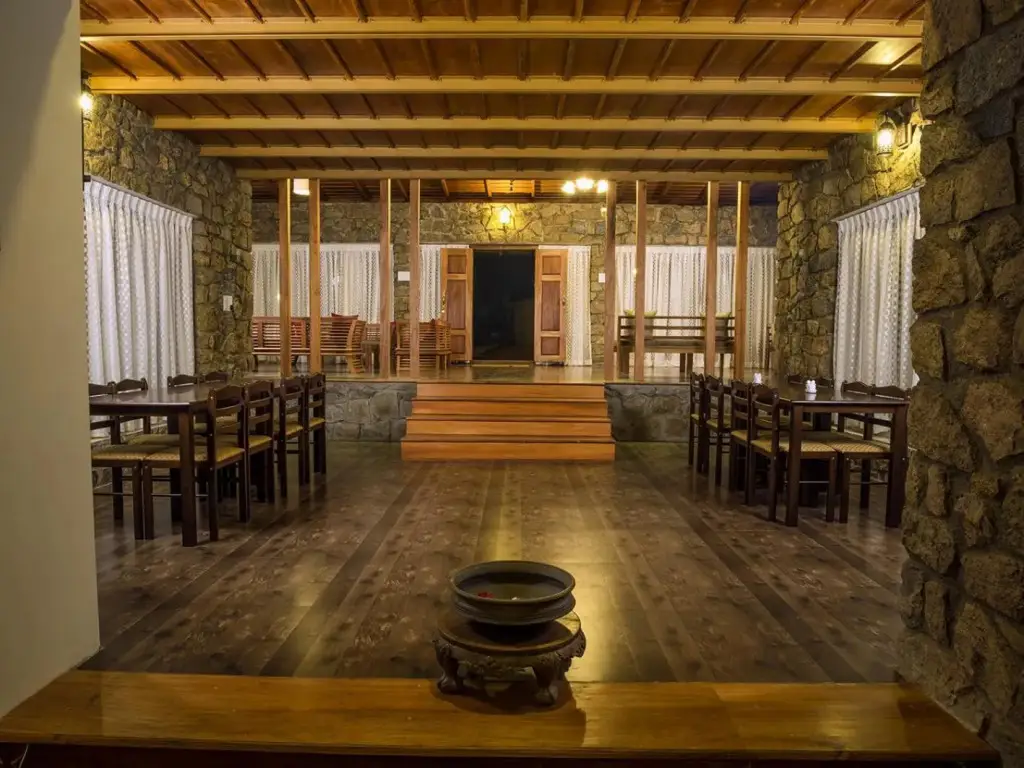 Муннар: Neelakurunji Luxury Plantation