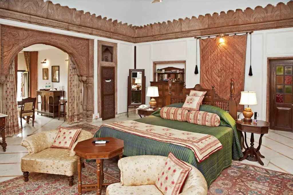 Джодхпур: WelcomHeritage Bal Samand Lake Palace