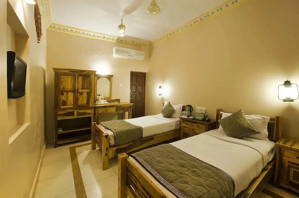 Джодхпур: Niralidhani Ethnic Resort