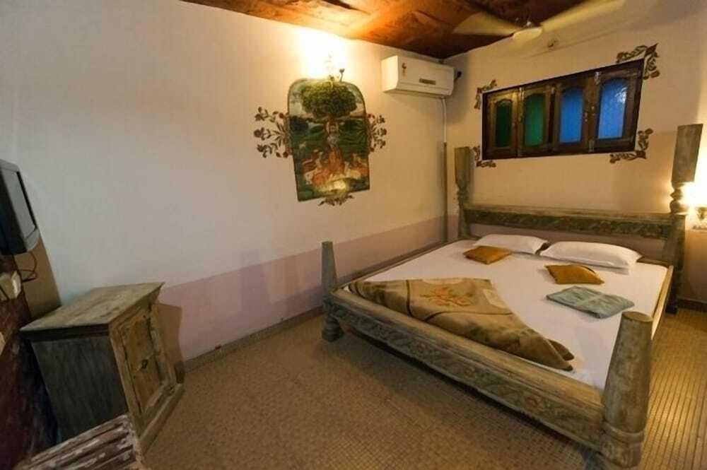 Джодхпур: The Blue House, Oldest Guest House