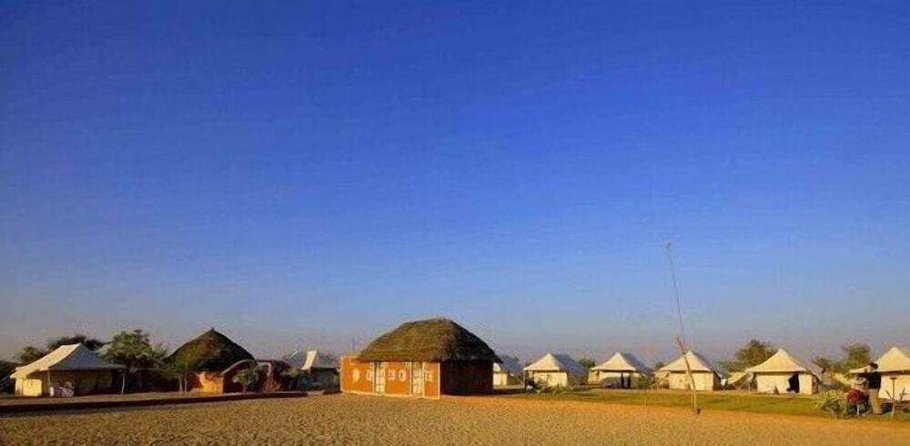 Луни: Bishnoi Village Camp and Resort