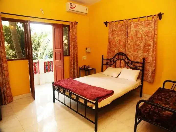 Калангут: Calangute Inn