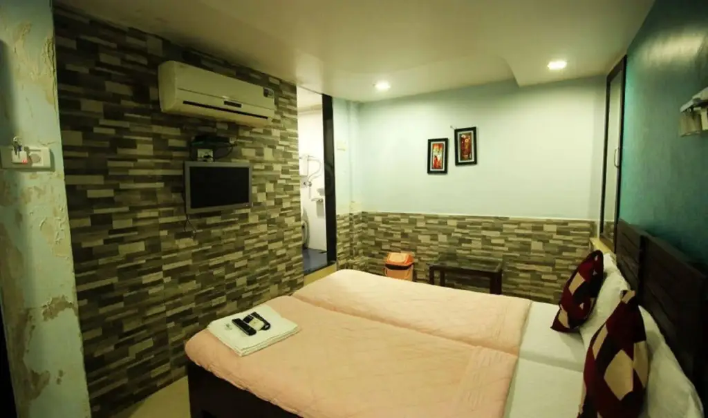 Мумбаи: Metro Dormitory
