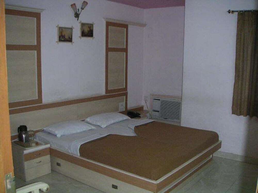 Хидерабад: Hotel TARA International