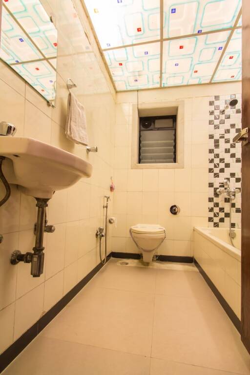 Мумбаи: Hotel Aarya International, Santa Cruz, Mumbai