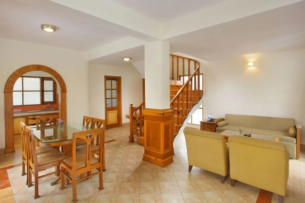 Куфри: Marigold Sarovar Portico Shimla