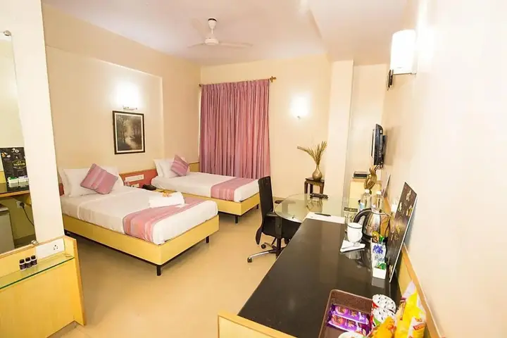 Бангалор: PearlSuites