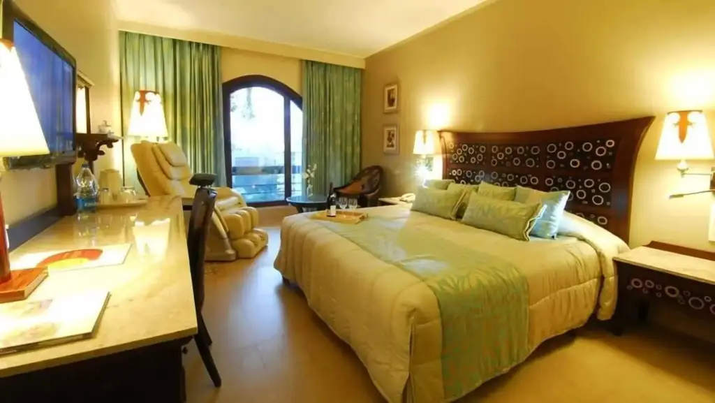 Мумбаи: Sai Palace Hotel