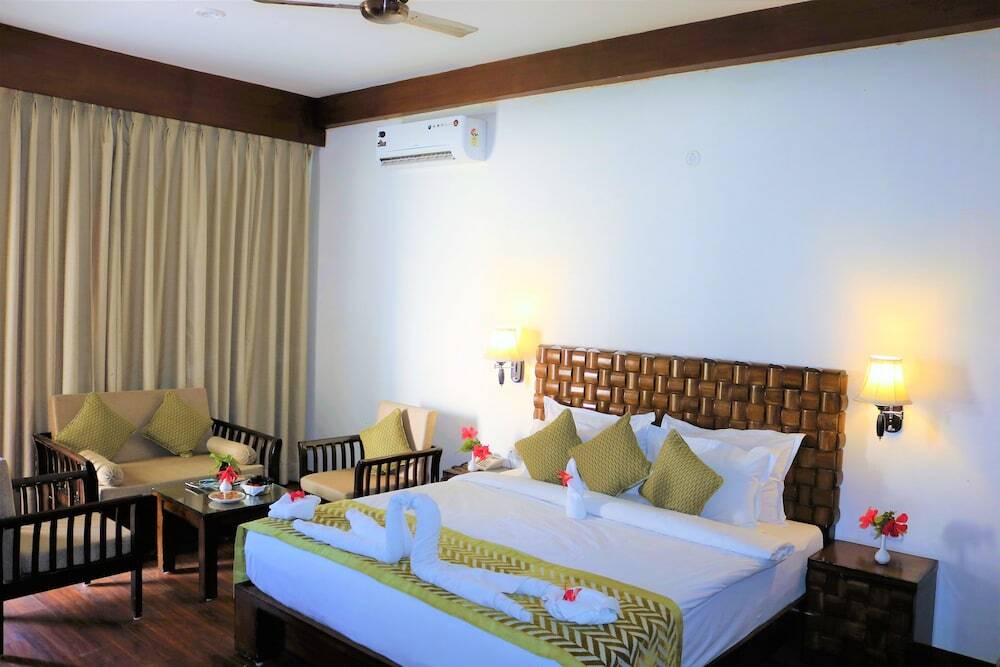 Наинитал: Alaya Resorts & SPA Jim Corbett By Parfait