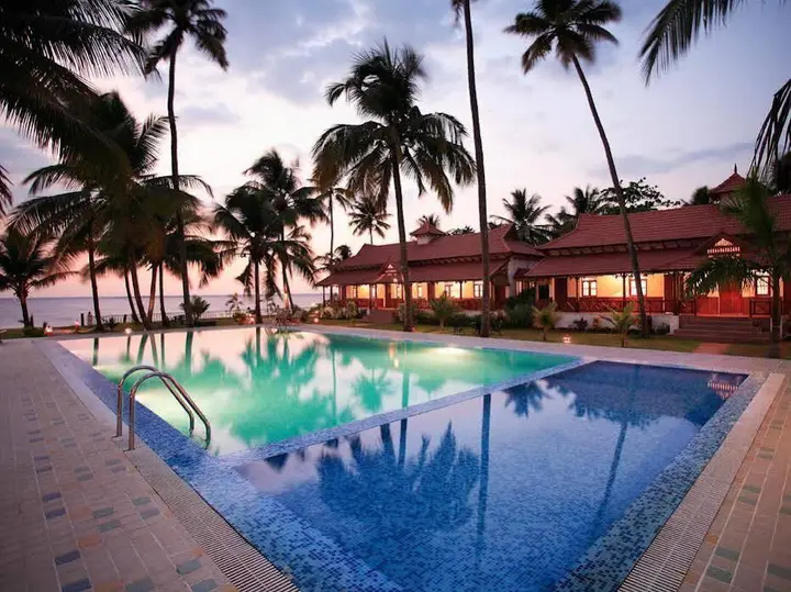 Кумараком: Coco Bay Resort