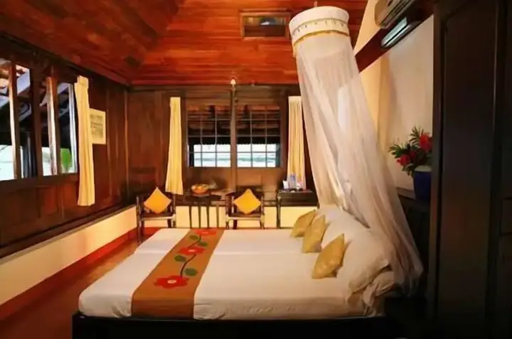 Аллеппи: Kayaloram Heritage Lake Resort