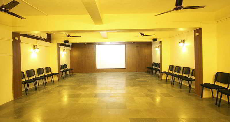 Тхане: OYO Premium Thane Wagle Industrial Estate