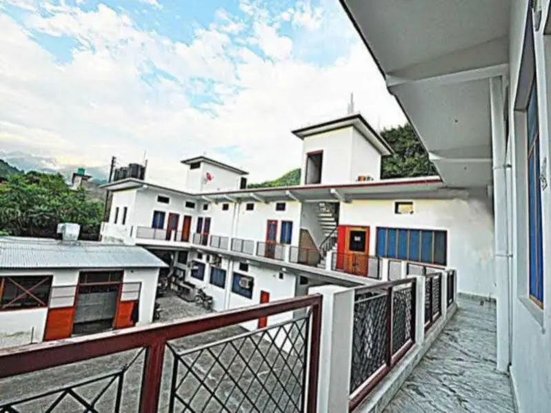 Наинитал: Relax Inn Kathgodam