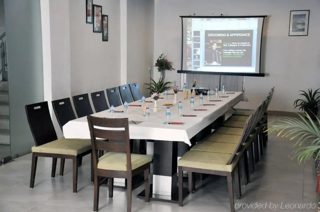 Пантнагар: GenX Uday, Rudrapur