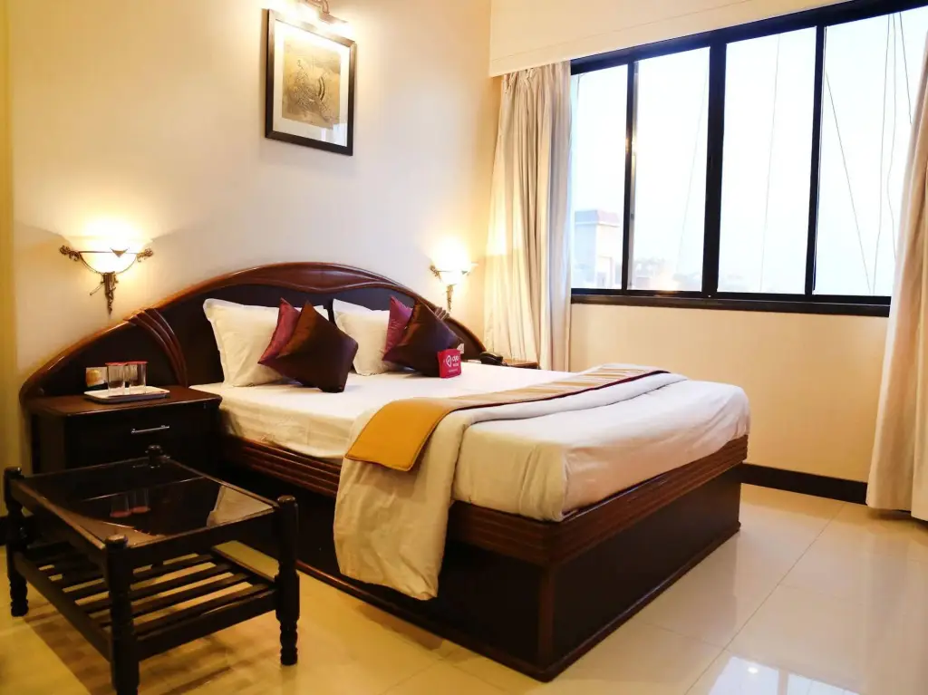 Пимпри-Чинчвад: FabHotel Gharonda Residency Midc