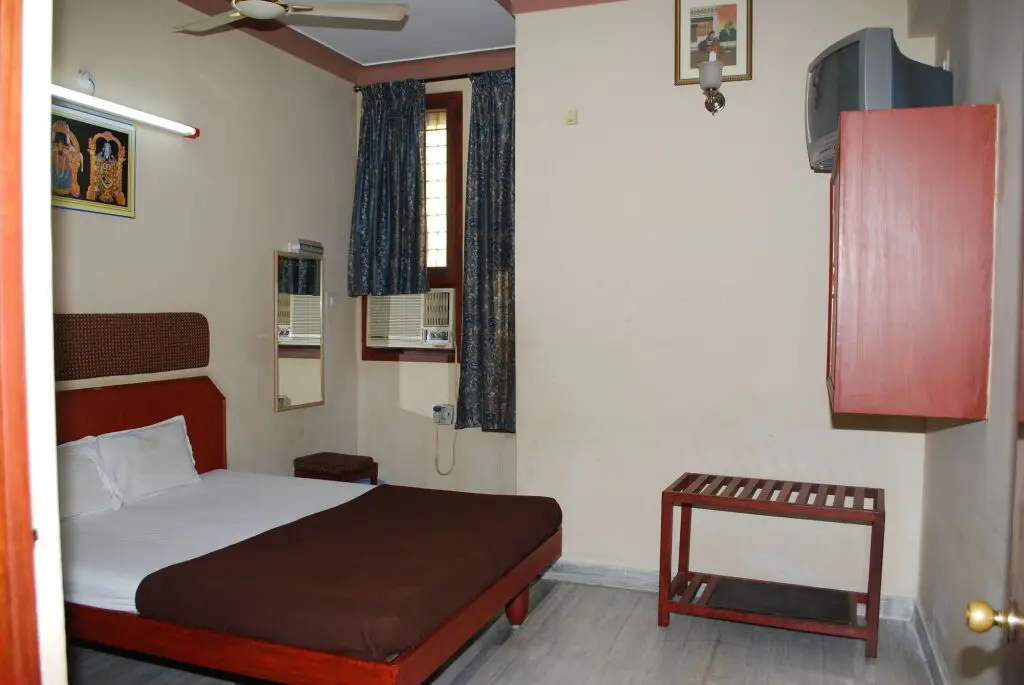 Тирупати: Sri Sai Residency