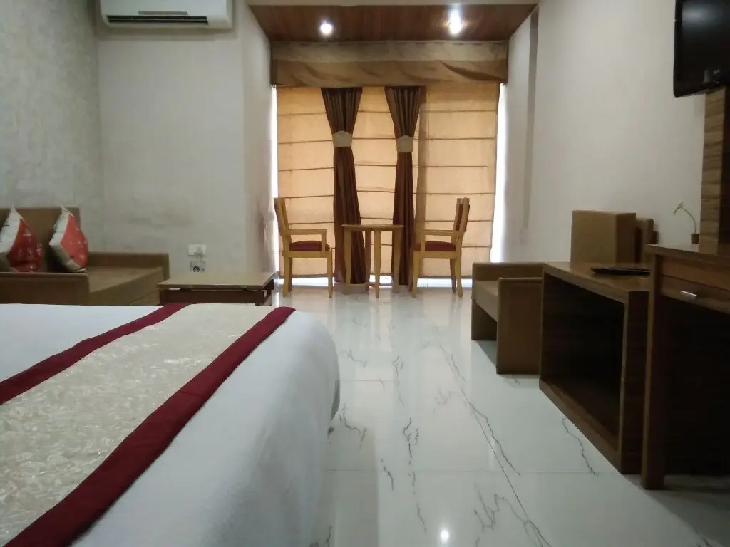 Катра: Hotel Asia Vaishno Devi