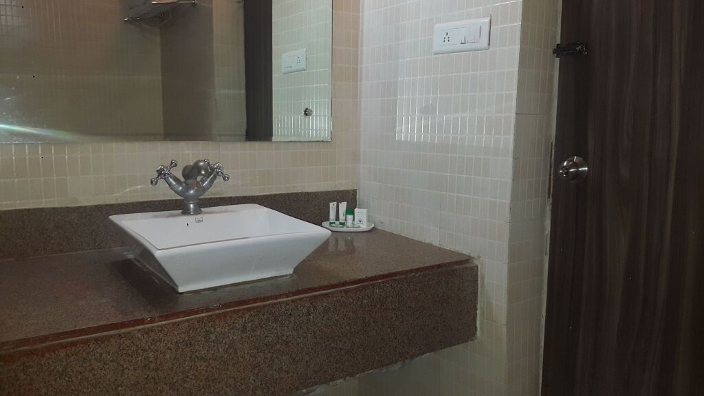 Катра: Hotel Asia Vaishno Devi