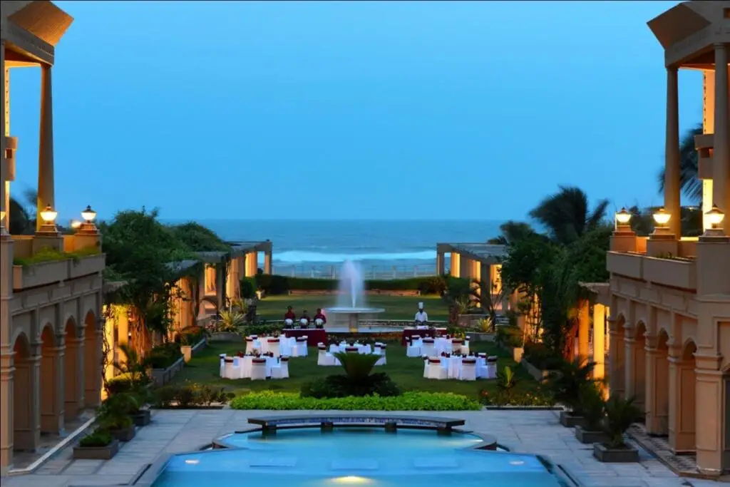 Пури: The Chariot Resort & Spa