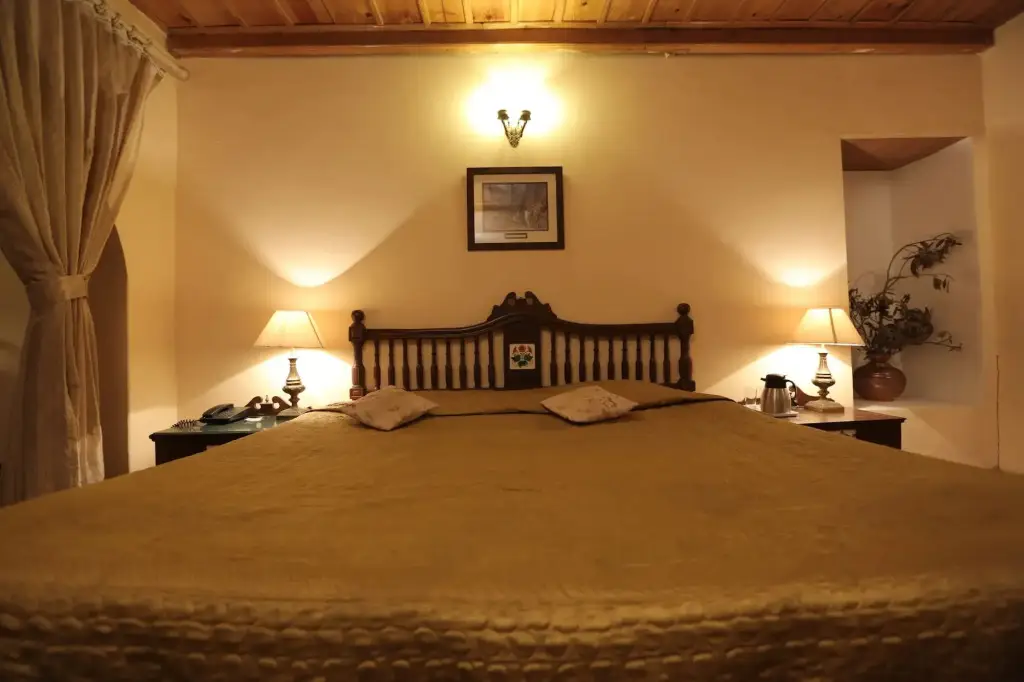 Сукха: WelcomHeritage Windsor Lodge