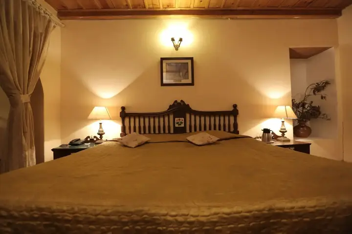 Сукха: WelcomHeritage Windsor Lodge
