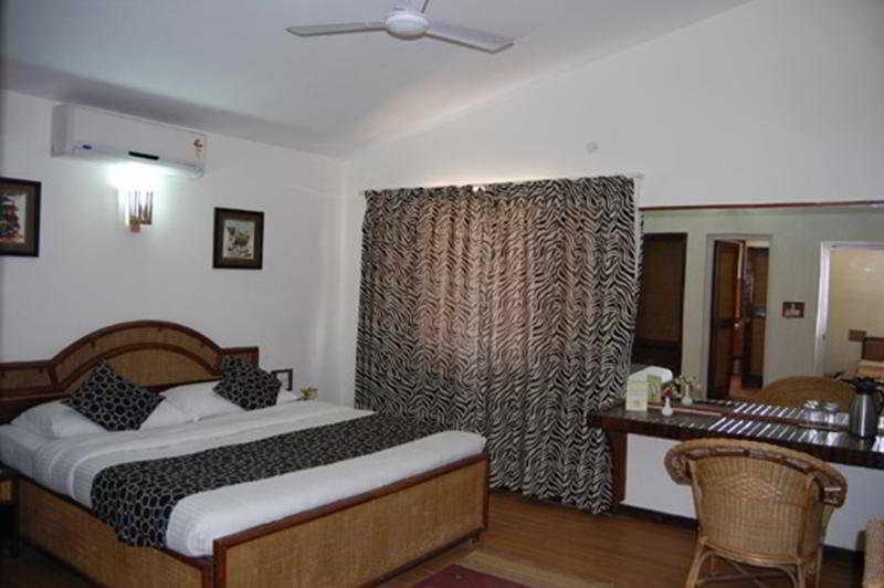 Наинитал: Mapple Leisure Resort Corbett