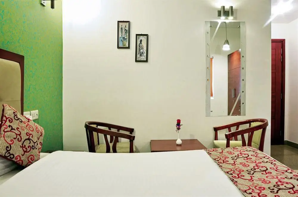 Zo Rooms Agra Cantt. MG Road — фото 1