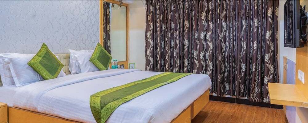 Мумбаи: Zo Rooms Worli Seaface