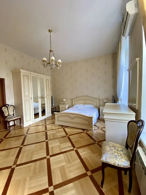 Санкт-Петербург: Апартаменты Nika Premium Nevsky 88