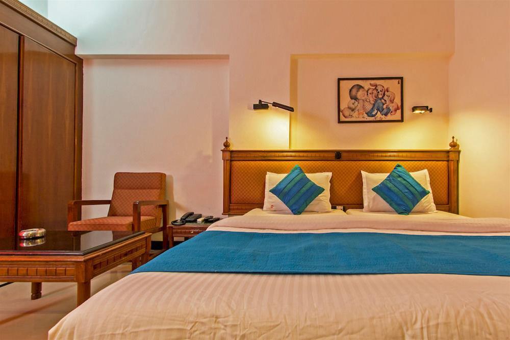 Мумбаи: Zo Rooms Juhu Beach