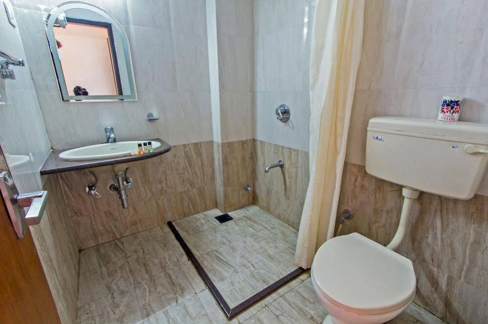 Мумбаи: Zo Rooms Juhu Beach