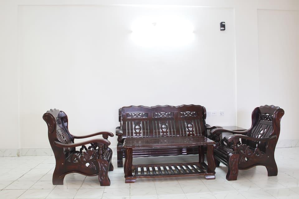 Хидерабад: Vcare Service Apartments (Road No.10, Banjara Hills)