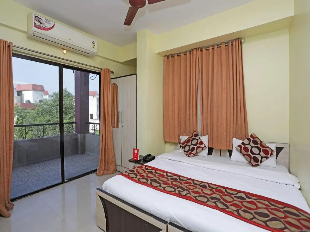 Пуна: OYO 704 Apartment Kharadi