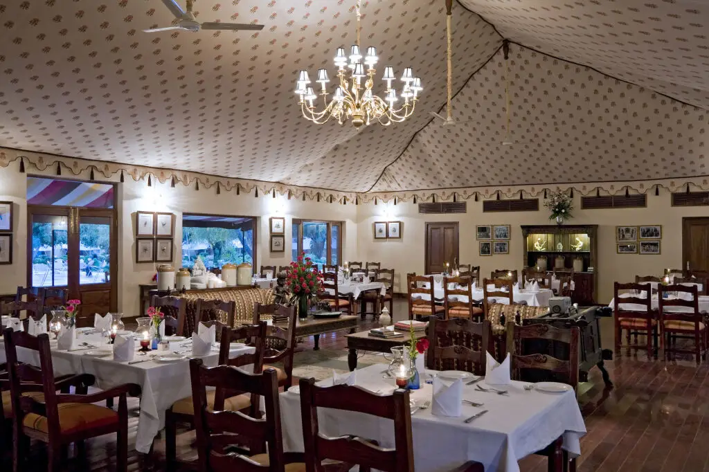 Ачрол: Samode Bagh