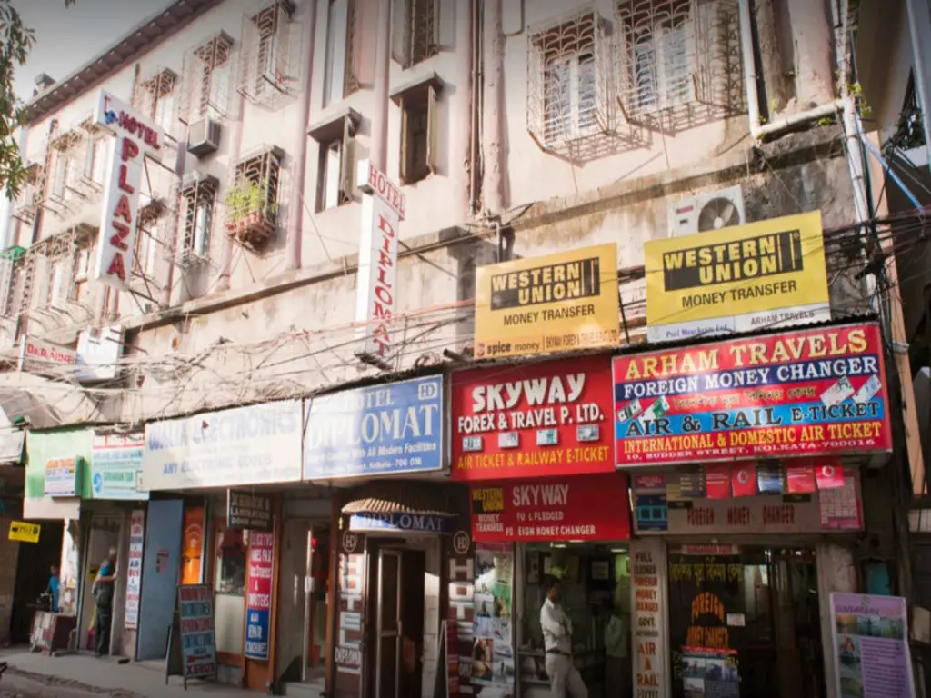 Hotel Diplomat Kolkata — фото 1