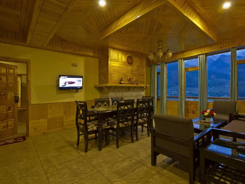 Манали: Foghills Cottage Manali