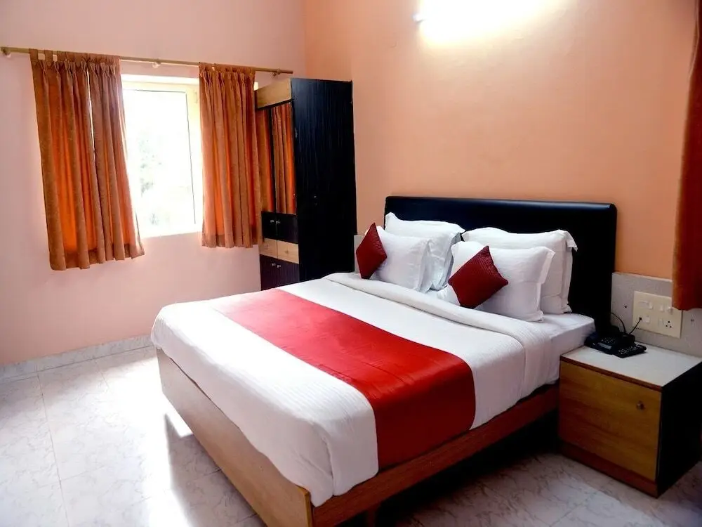 Дехрадун: Hotel Central Park Inn
