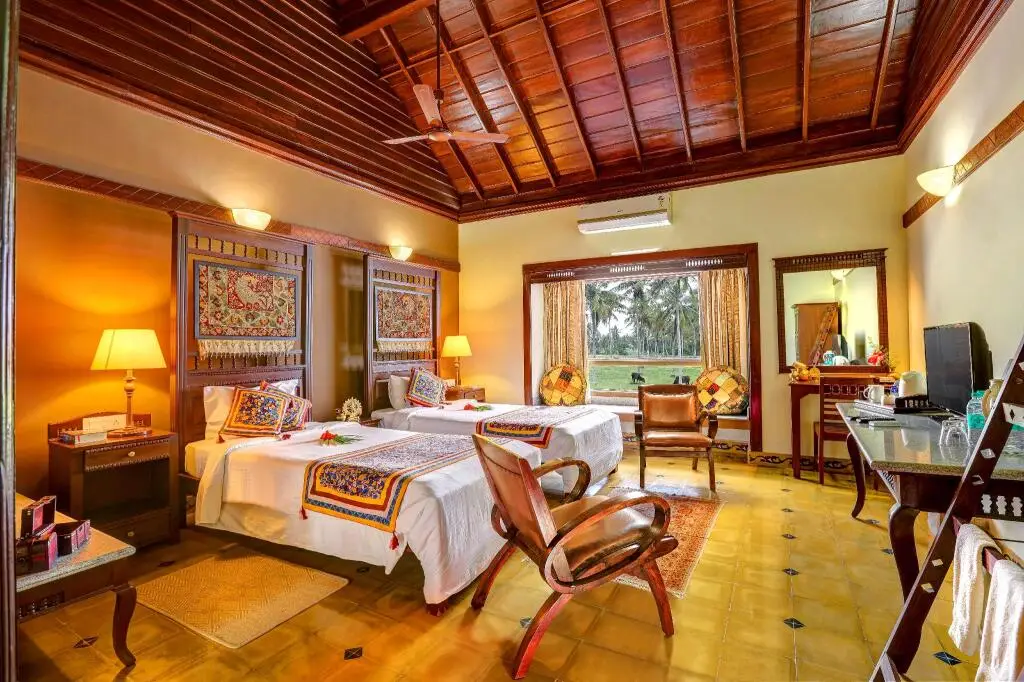 Алюр: Hoysala Village Resort