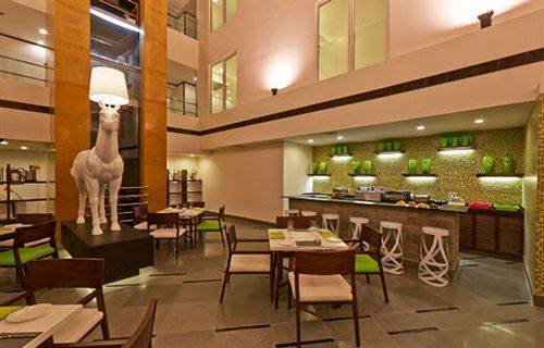 Вадодара: K10 Hotel
