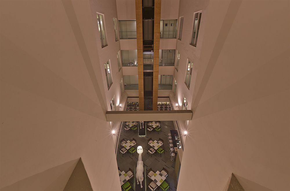 Вадодара: K10 Hotel