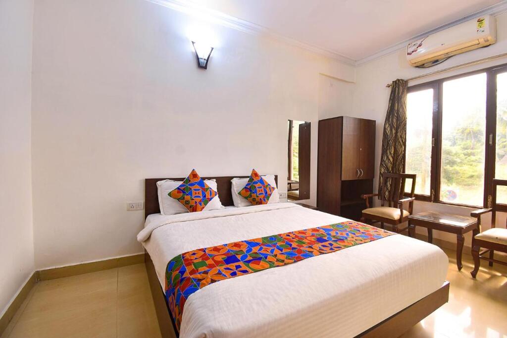 Калангут: OYO 832 Shivam Resorts